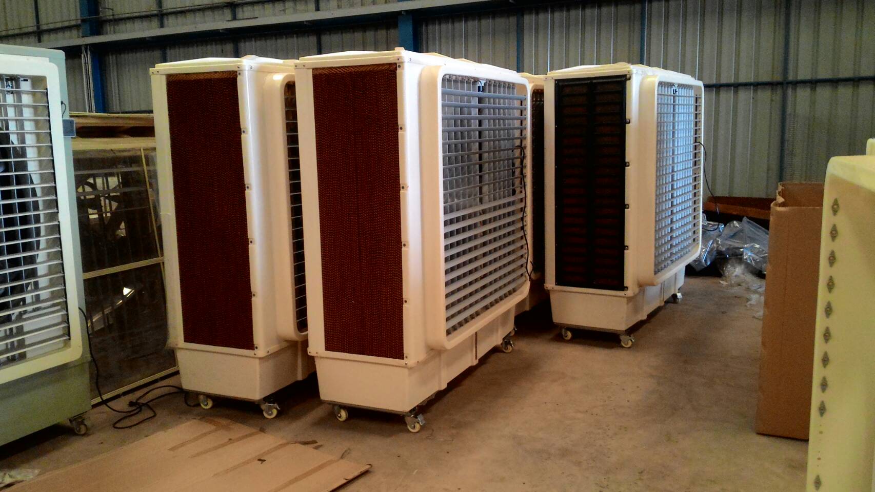 พัดลมไอเย็น EVEREST KOOL รุ่น EKM-45 ( 45000 CMH )