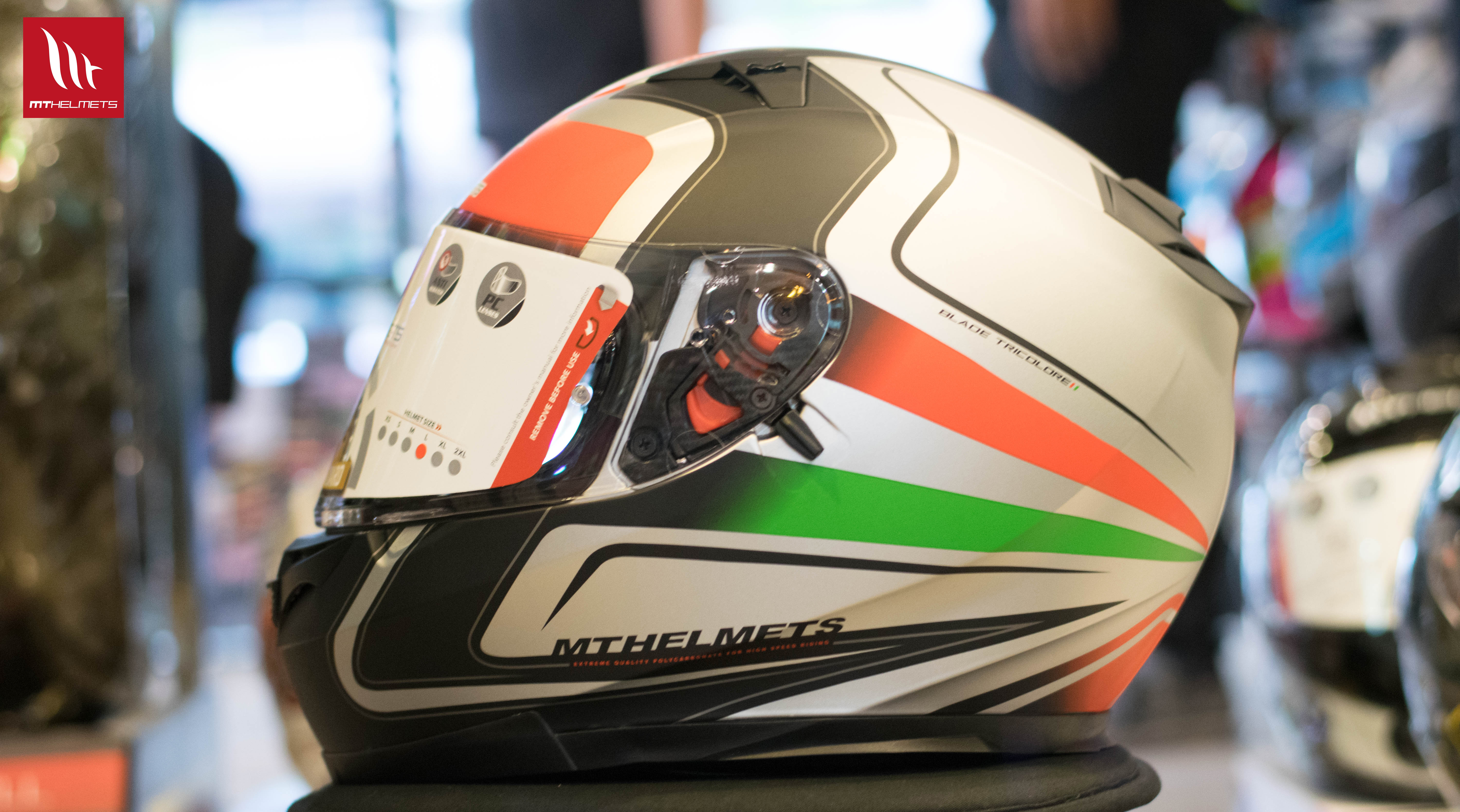 MT Blade SV Tricolor Matt White Green Red Black