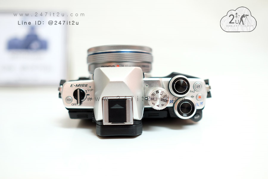 กล้อง Olympus em10 mark2 + เลนส์ 14-42 mm f3.5-5.6 สีSilver