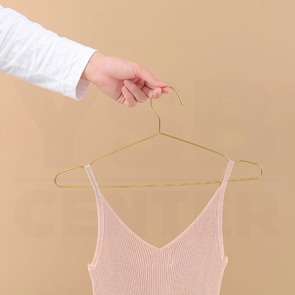 ไม้แขวนเสื้อ สแตนเลส201 หนาตัน ชุบสีทอง (แพ็คละ 5 ชิ้น) CB0214-GS42-05