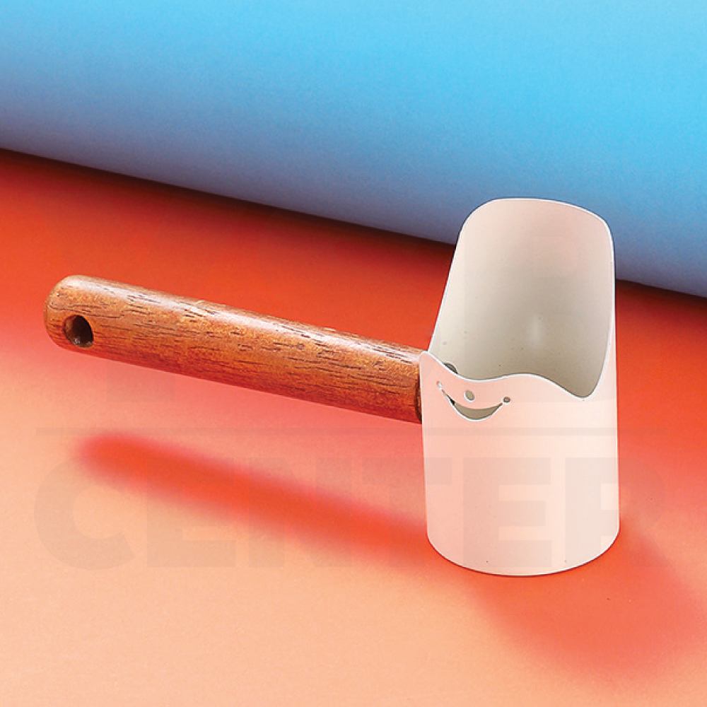 ที่ตักอาหารสัตว์ ด้ามไม้ วัสดุจากเหล็ก ด้ามไม้ธรรมชาติ เป็นมิตรต่อสัตว์เลี้ยงและโลก CB0217 - CB0218