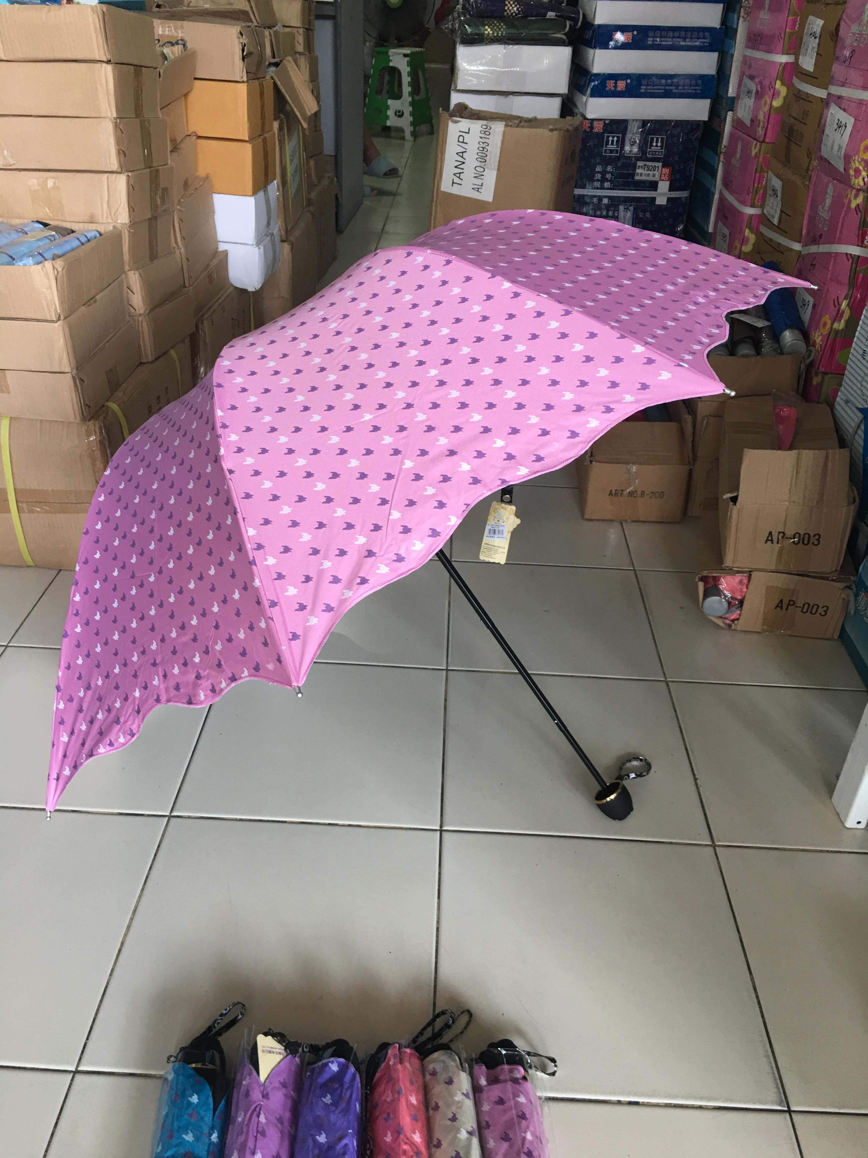 ร่มโค้งแฟชั่นยูวีดำ รหัส3413