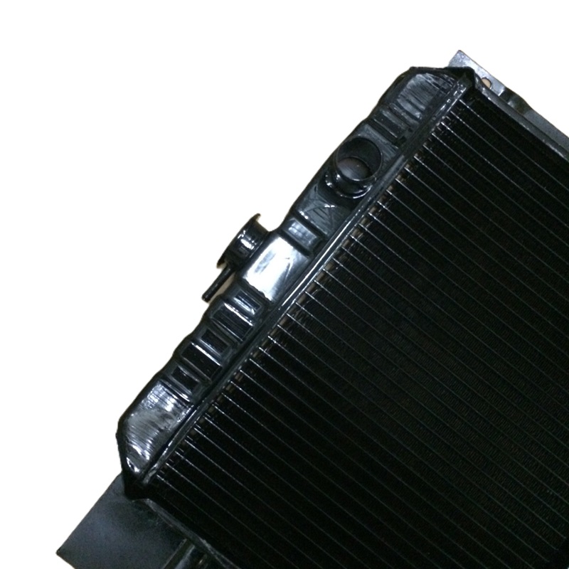 หม้อน้ำ MAZDA FAMILIA(แฟมิลี่) M1300 เท่านั้น เกียรกระปุก (เหล็กทองแดงทั้งใบ) (O.E.M ประกัน 6เดือน)