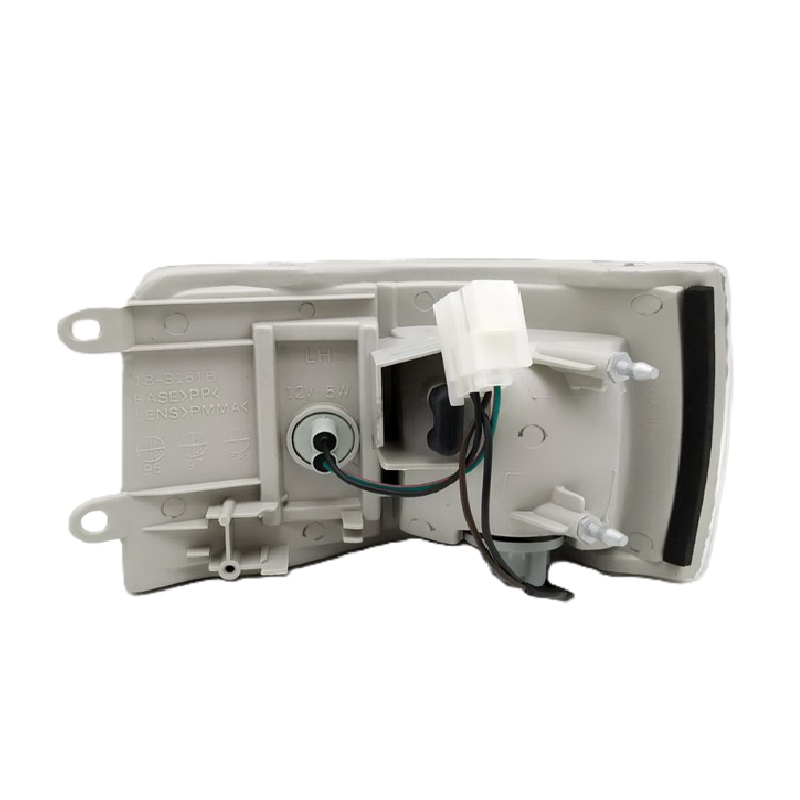 ไฟมุม NISSAN URVAN(เออแวน) E24 ปี1994-2000 (งานO.E.M เทียบห้าง) -ราคาต่อดวง-