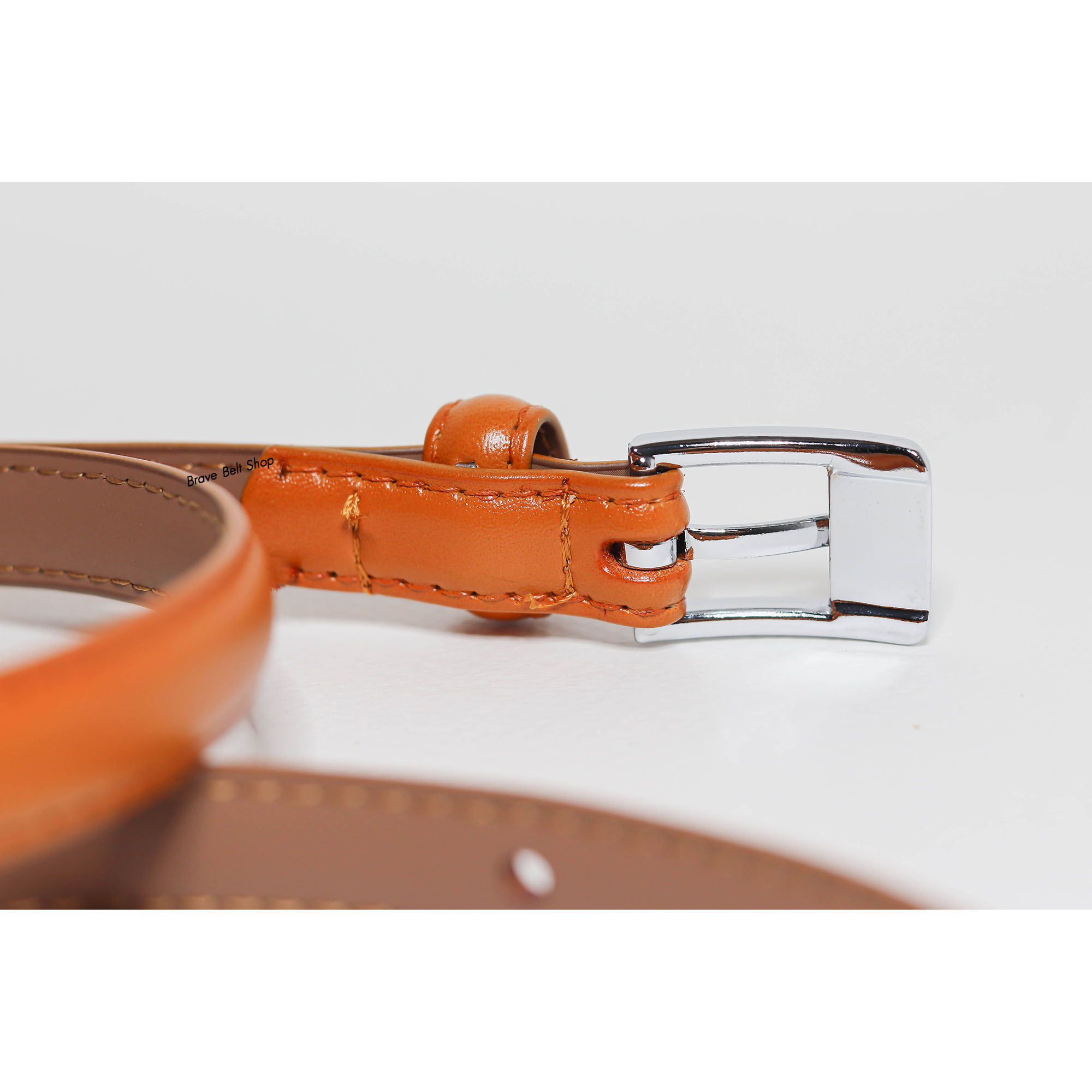 เข็มขัดแฟชั่นผู้หญิงสีน้ำตาลส้ม เส้นเล็กน่ารัก