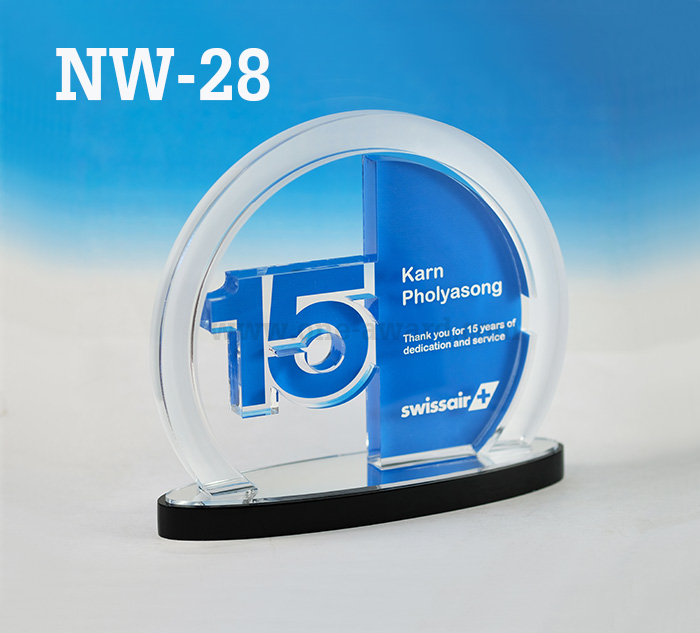Code: NW-28 โล่อะคริลิค ความสูงตัวโล่ 5-8 นิ้ว ความหนาอะคริลิคตัวโล่ 15 มม. พร้อมเลเซอร์ข้อความและโลโก้ ลงสีได้ไม่เกิน 2 สี ***ราคาเริ่มต้นที่ 00 บาท (ความสูง 5 นิ้ว เมื่อสั่ง 5 ชิ้น+) ***