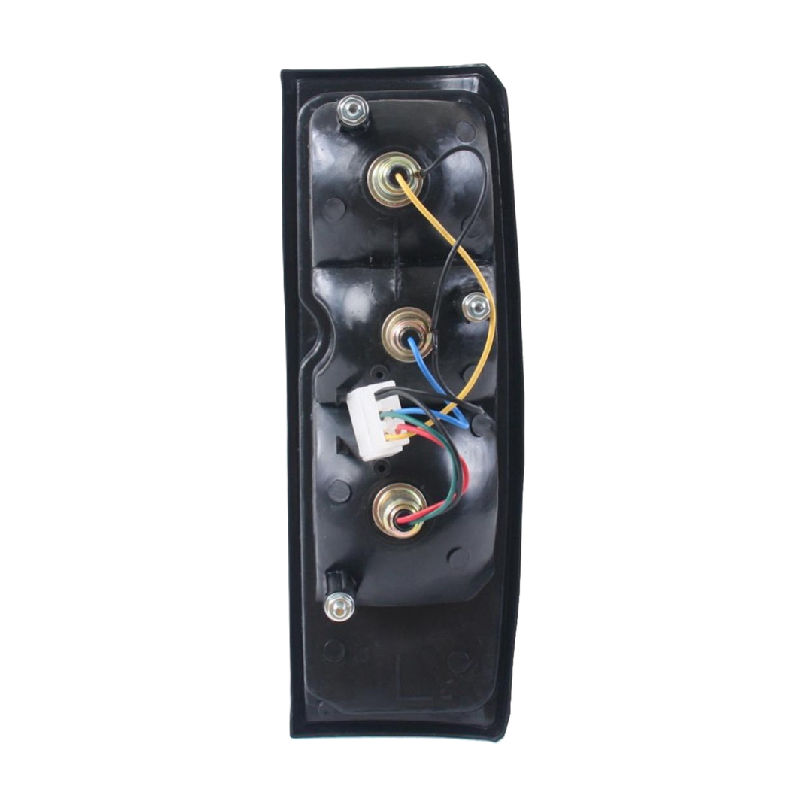 ไฟท้าย TOYOTA LN30-40/RN30-40 (ม้ากระโดด) พร้อมขั้ว+หลอด ปี1978-1983 (งานตราเพชรเกรดห้าง) -ราคาต่อดวง-