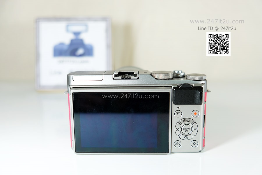 Fujifilm X-A3 พร้อมเลนส์ 16-50mm f3.5-5.6 สีชมพู