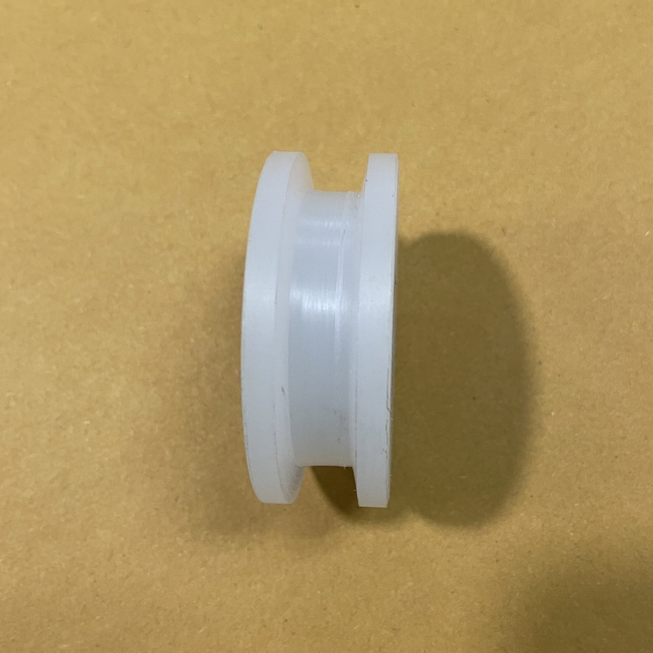 pulley ลูกรอกเครื่องอบผ้า Electrolux รุ่น EDV114 ตัวทดแทน **เฉพาะลูกรอกสีขาว** ใช้แกนตัวเดิม