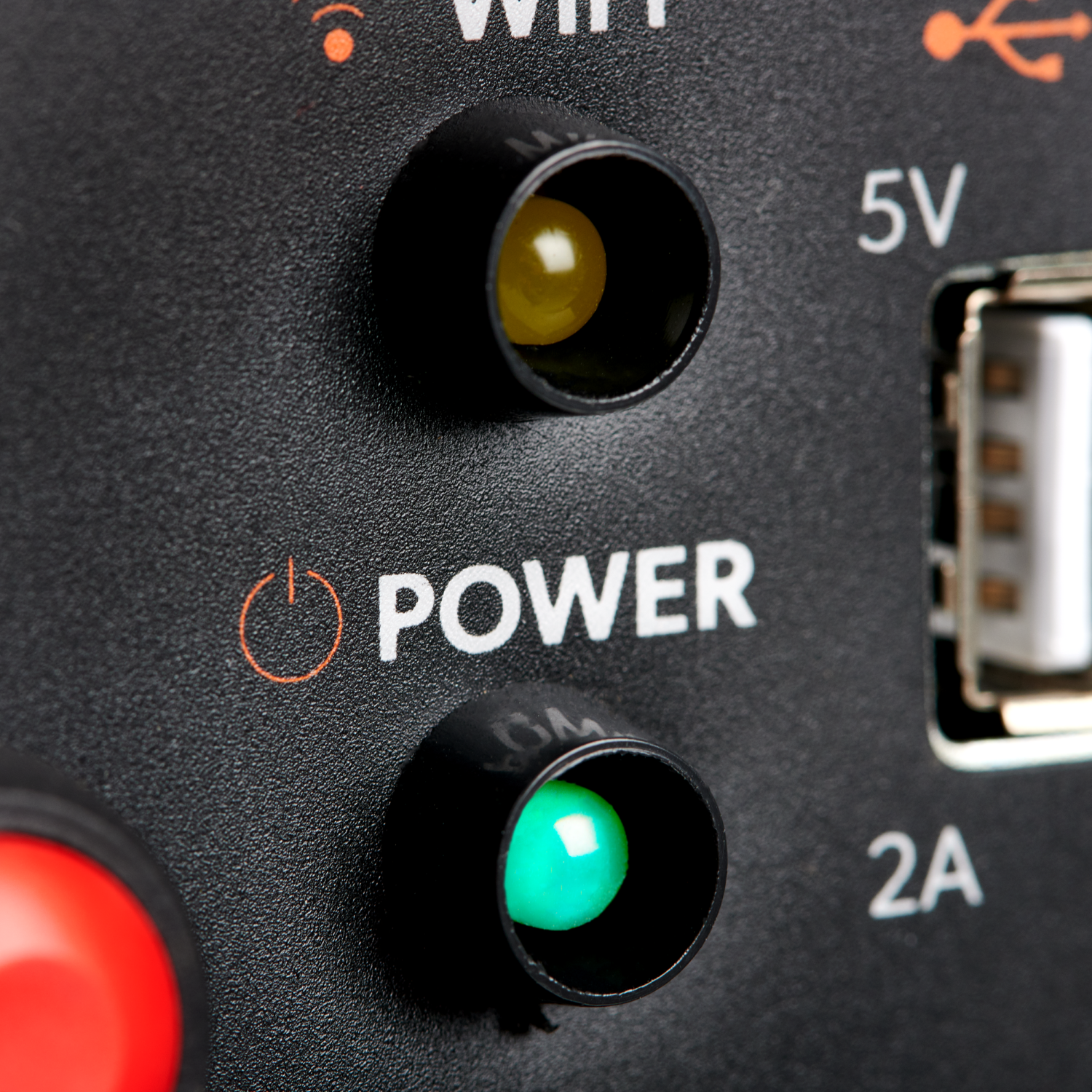 Dometic PGE121 Portable Smart Inverter Generator 2100 VA