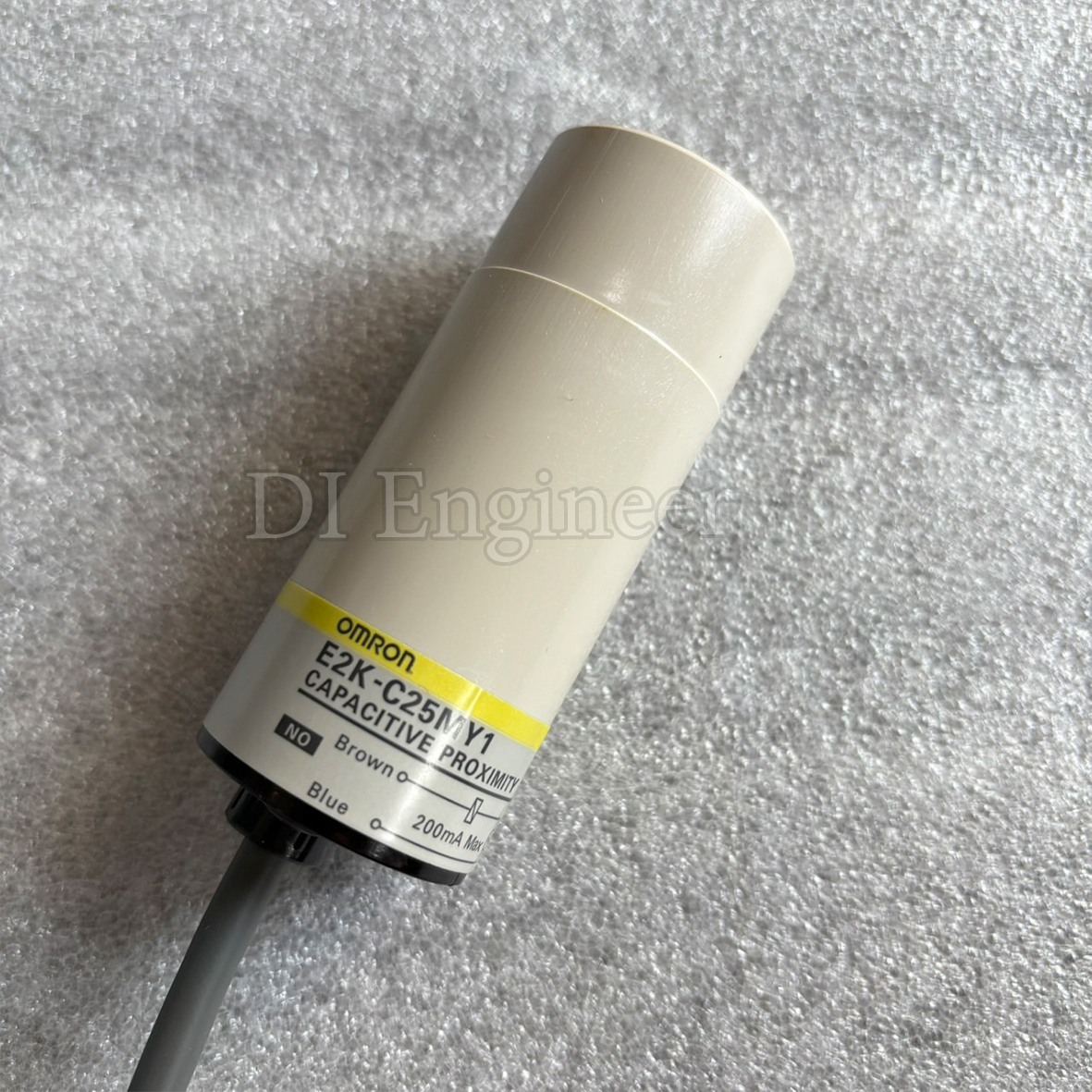 Omron Capacitive Proximity E2K-C25MY1