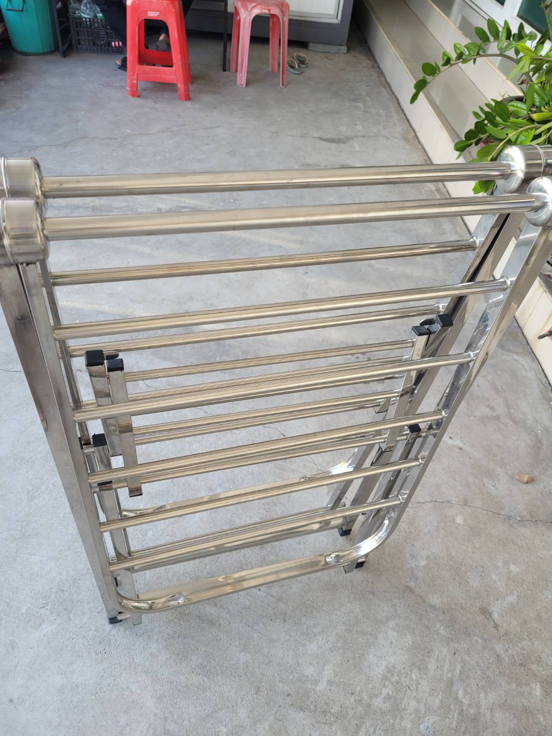 ราวตากผ้า ราวตากผ้าสแตนเลส สามารถพับและปรับระดับได้ (ไม่มีล้อ) ysb001