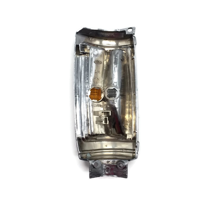 ไฟมุม MITSUBISHI CYCLONE(ไซโคลน) ขอบดำ+ชุบ ปี1987-1995 (งานO.E.M ตราเพชร) -ราคาต่อดวง-