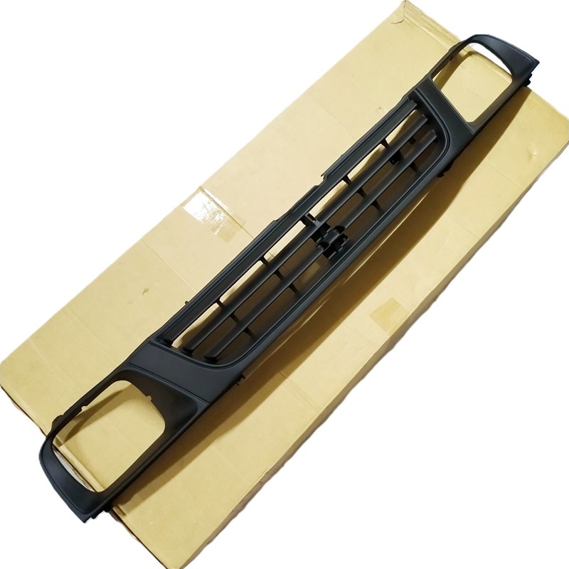 หน้ากระจัง MITSUBISHI STRADA(สตราด้า) รุ่นแรก โฉมไฟตาเล็ก สีดำ ไม่มีโลโก้ ปี1995-1998 (รหัส:STD'95 ดำ)