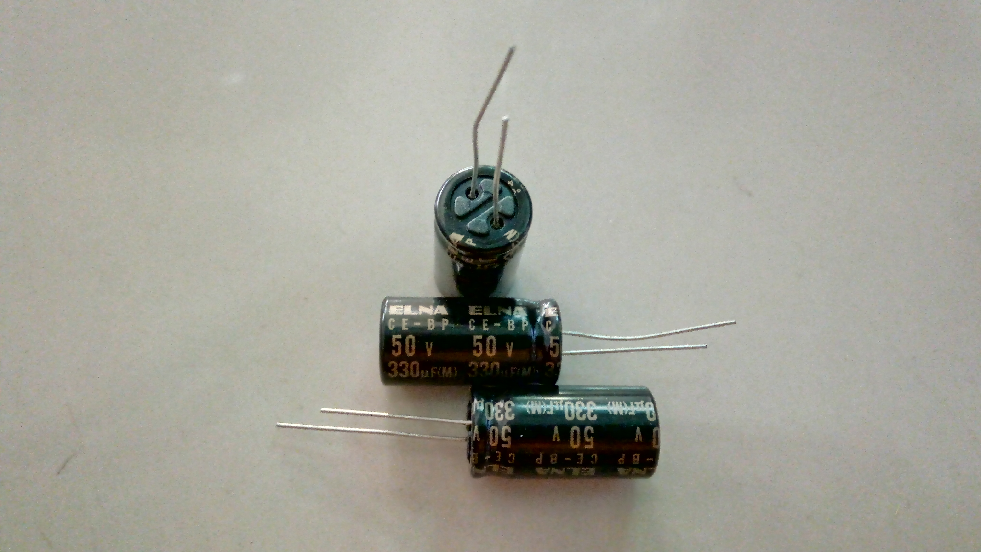 330uF 50v ELNA CE-BP Bi-polar Top Grade Audio Capacitor
