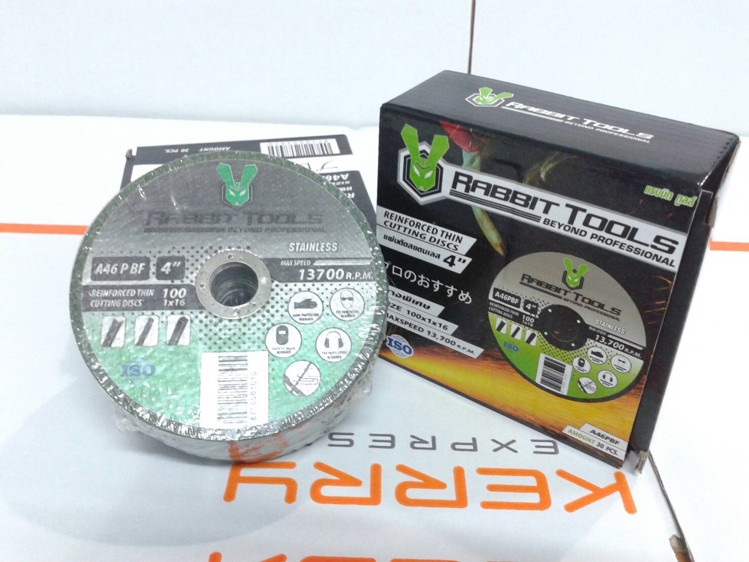 ใบตัดสแตนเลส RABBIT STL 4 นิ้ว สีเขียว บาง 1 มิล ใบละ