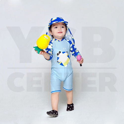 CASSA ชุดว่ายน้ำเด็ก ชุดว่ายน้ำเด็กผู้ชาย ชุดว่ายน้ำ (ลายหมีขาว สีฟ้า) Size. 90-120 cm.