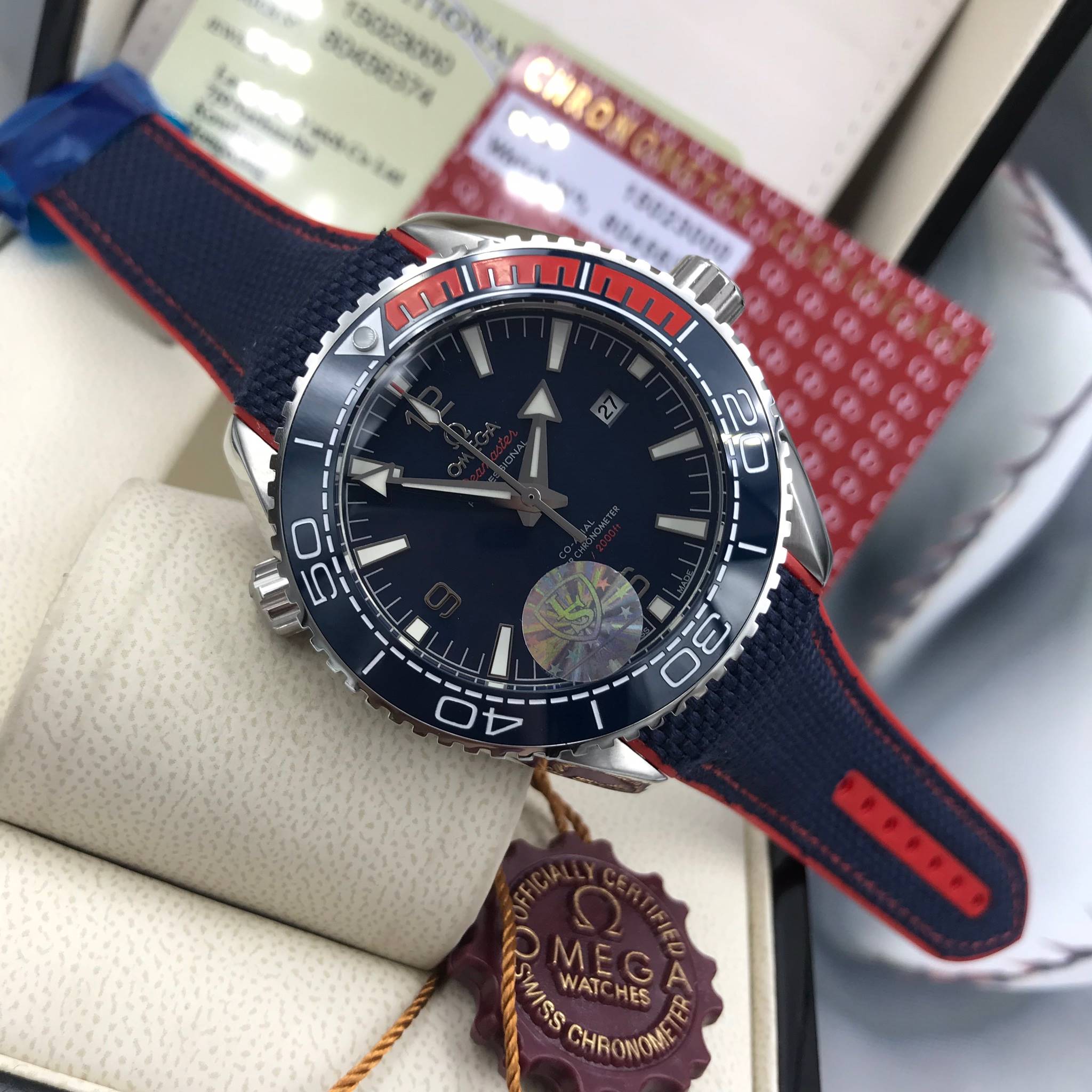นาฬิกา Omega รุ่น Seamaster Planet Ocean Chronograph สีเงิน กรอบเซรามิค งาน เกรด CC
