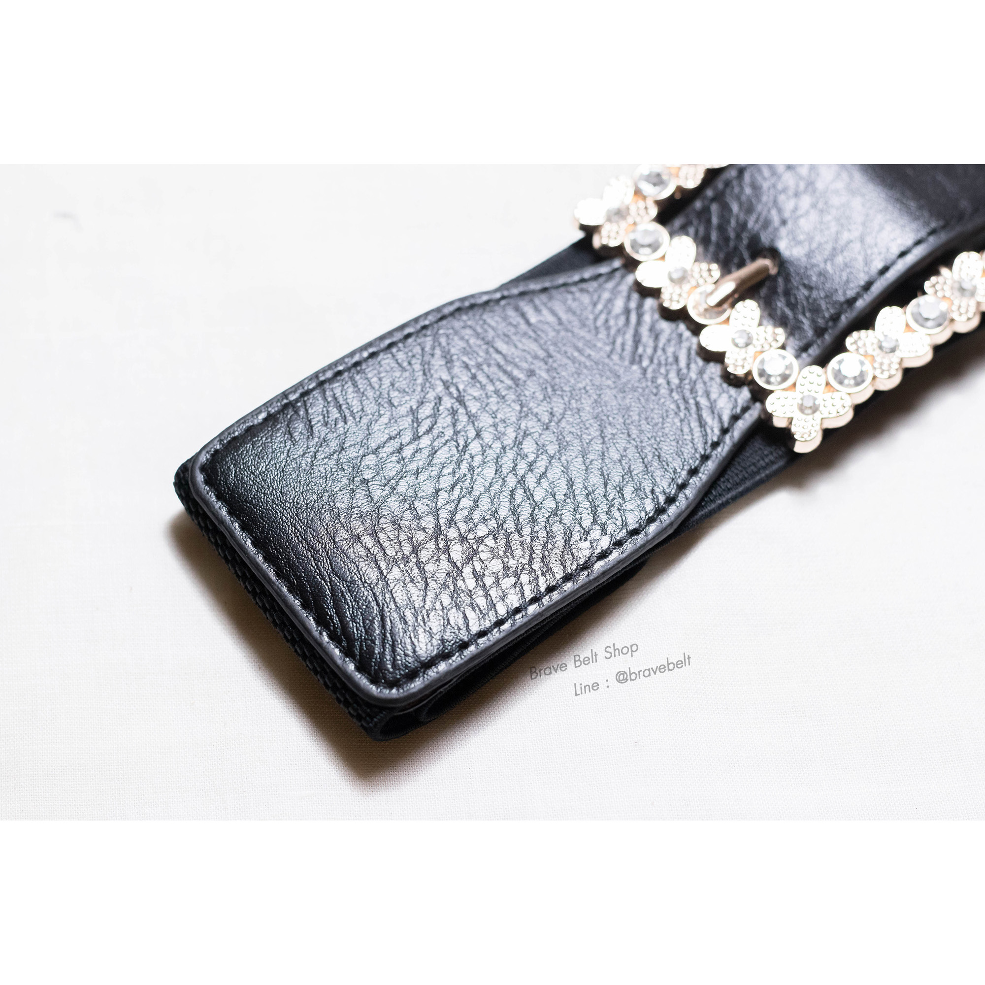 เข็มขัดแฟชั่นยางยืดผู้หญิง ยืดได้หนังสีดำ