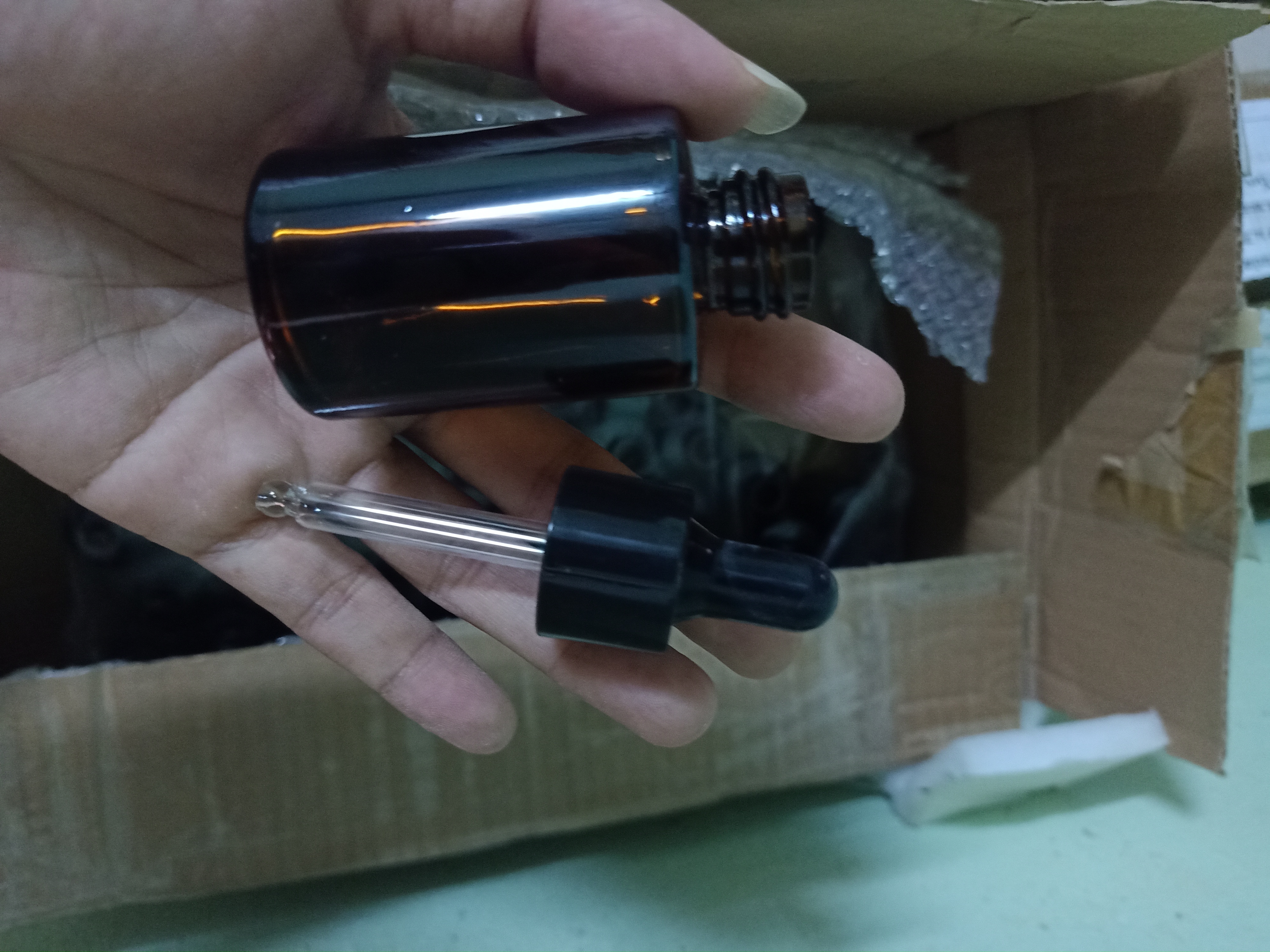 30ml ขวดแก้วสีชา สีใส และสีขาวขุ่น