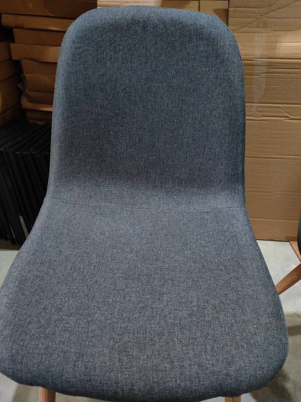 เก้าอี้เบาะผ้าเสริมฟองน้ำ โมเดิร์น รับแขก ขาโลหะหุ้มลายไม้ แข็งแรง YL195 - YL196