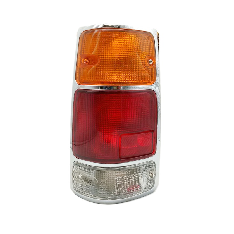 ไฟท้าย ISUZU TFR(มังกร) รุ่นขอบชุบโครเมียม พร้อมขั้ว+หลอด ปี1990-1996 (งานO.E.M ตราเพชรเกรดห้าง) -ราคาต่อดวง-