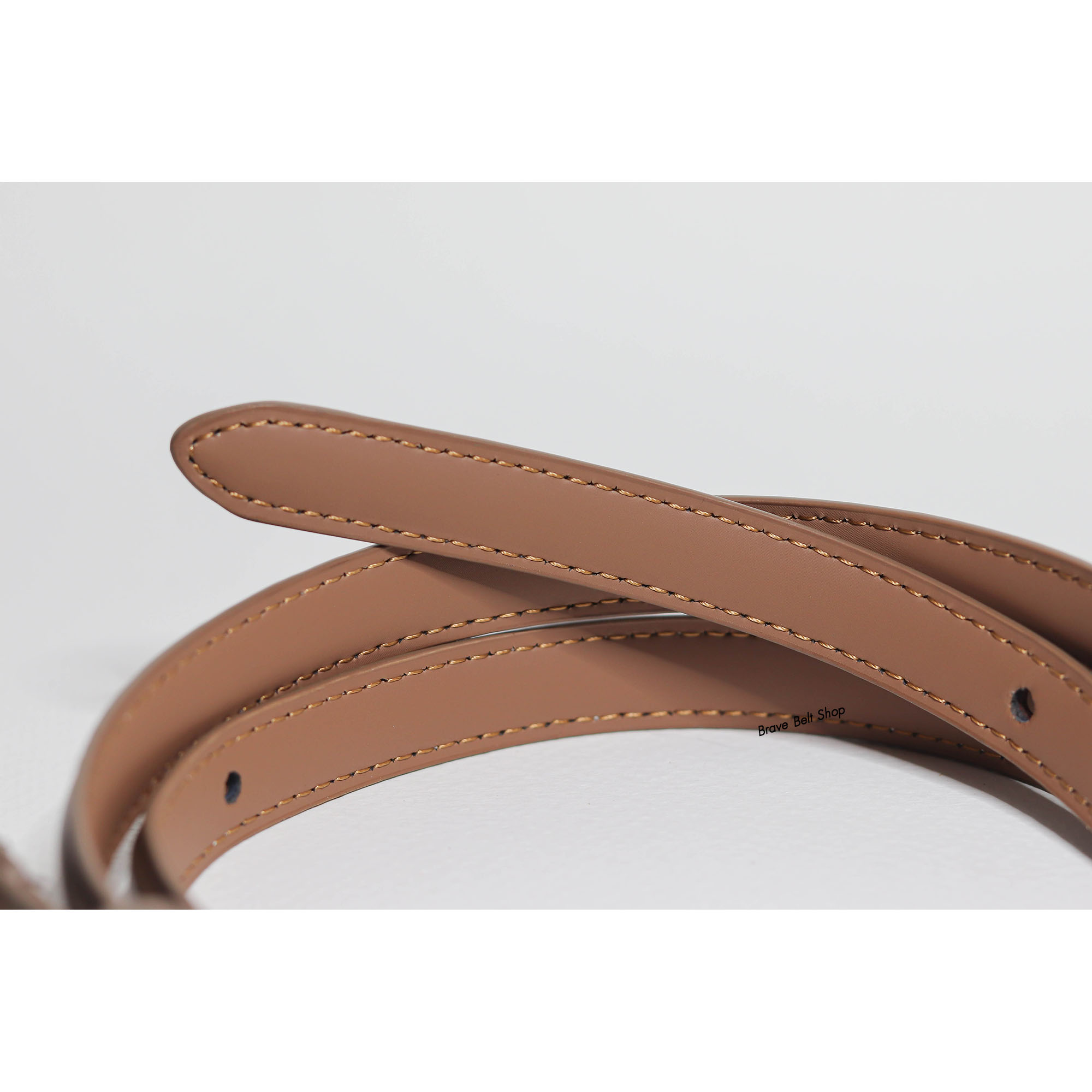 เข็มขัดผู้หญิงหนังสีเทา เส้นเล็กน่าใส่มากๆ