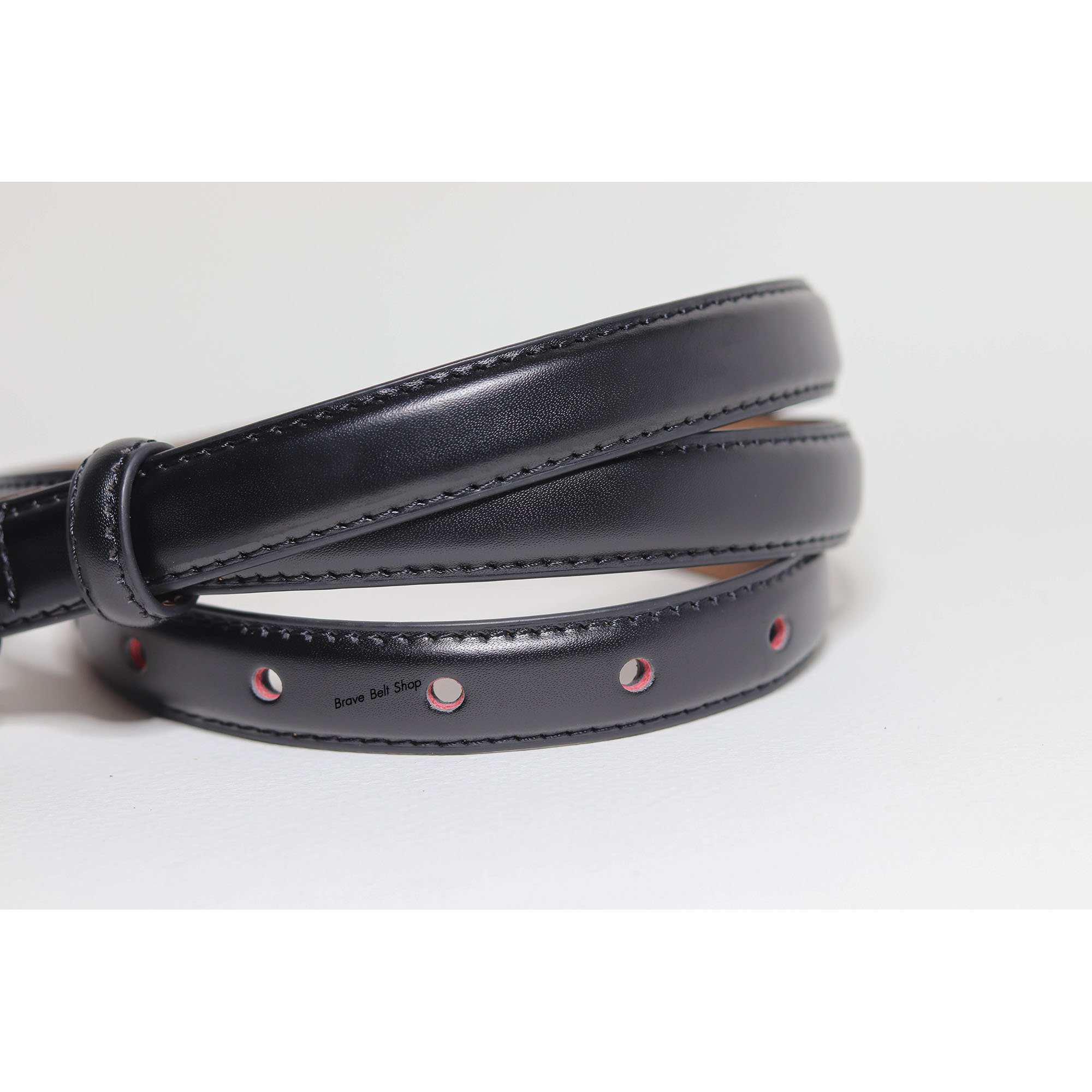 เข็มขัดหนังแท้ผู้หญิงสีดำ หัวเข็มขัดสีทองสวย