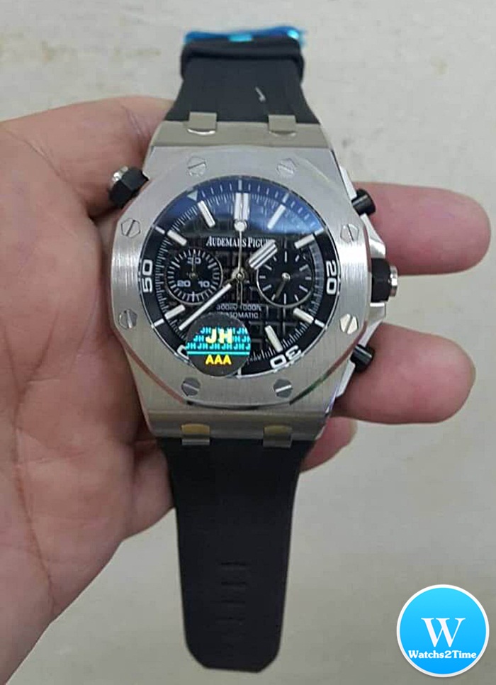 นาฬิกา Audemars Piguet Royal Oak Offshore Diver Chronograpp สีเงิน สายยางสีดำ