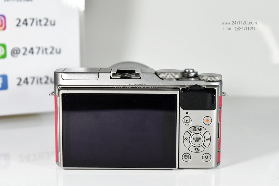 Fujifilm X-A3 พร้อมเลนส์ 16-50mm f3.5-5.6 สีชมพู