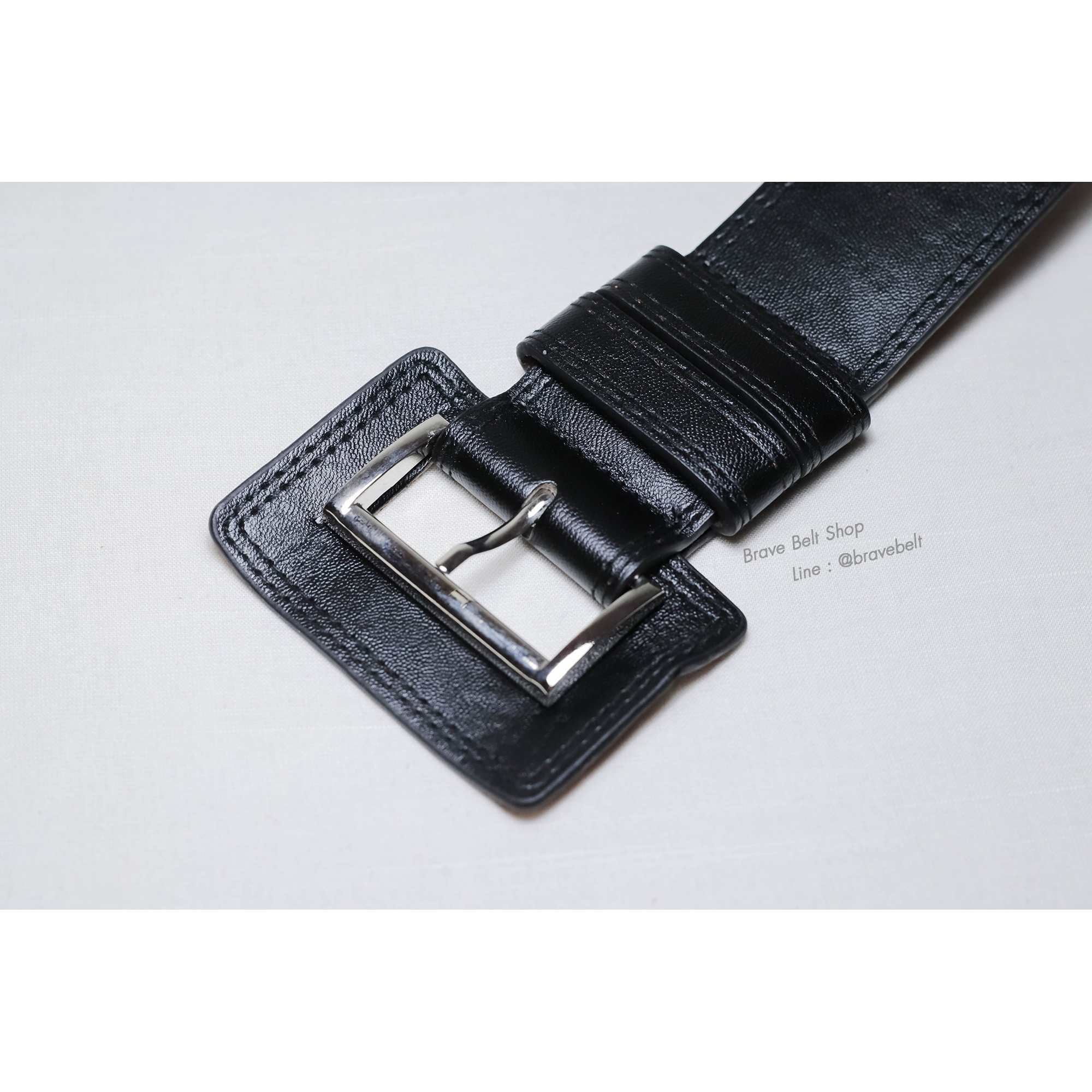 เข็มขัดเส้นใหญ่แฟชั่นผู้หญิงหนังสีดำสวยๆ