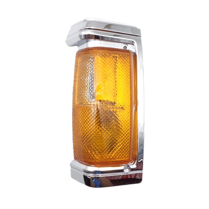 ไฟมุม NISSAN BIG-M(บิ๊กเอ็ม) BDI ขอบชุบ ปี1990-1994 (งานO.E.M ตราเพชร) -ราคาต่อดวง-