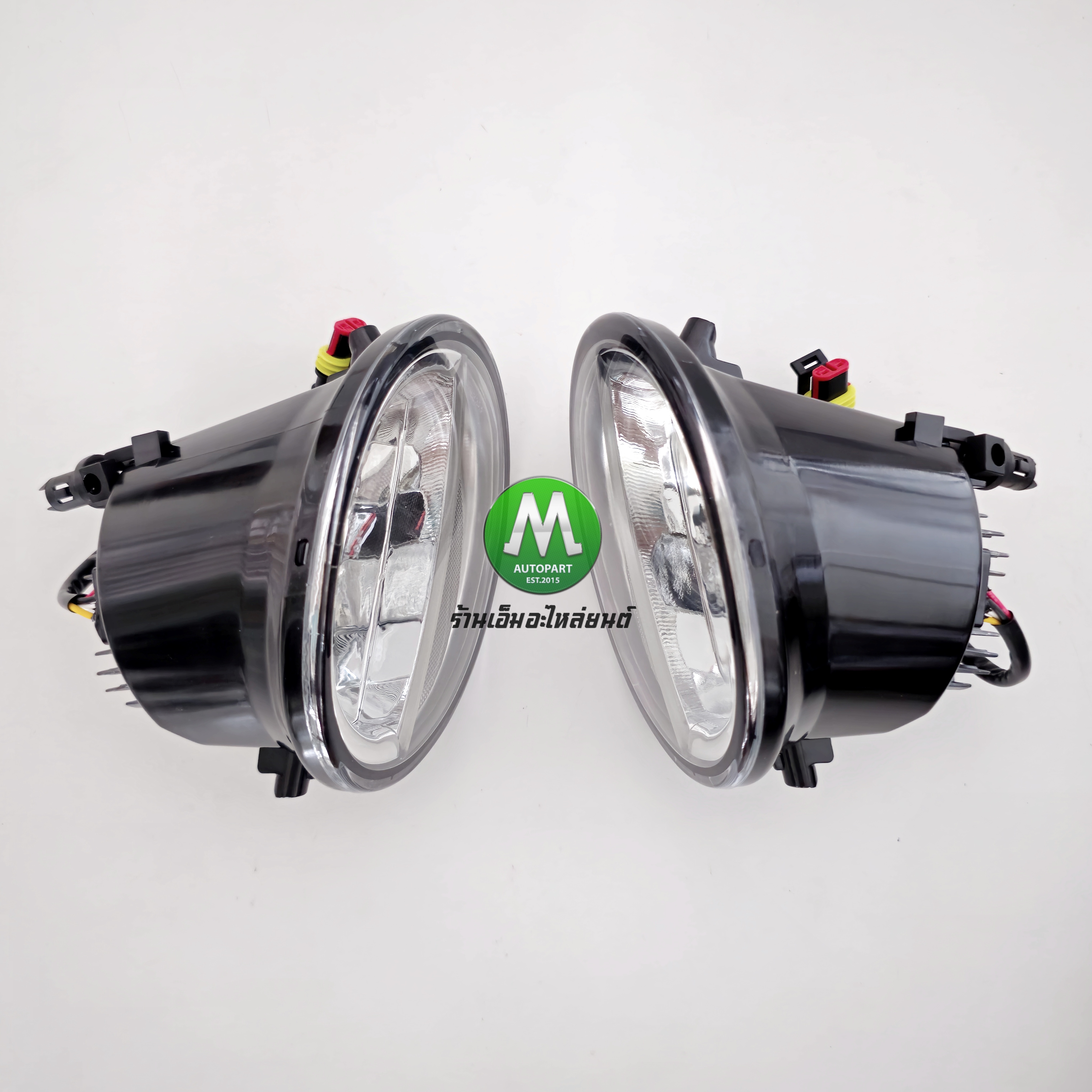 ไฟตัดหมอก LED TOYOTA FORTUNER 2012 2013 2014 พร้อมไฟเดย์ไลท์ มีไฟเลี้ยวในตัว ฟอร์จูนเนอร์แชมป์