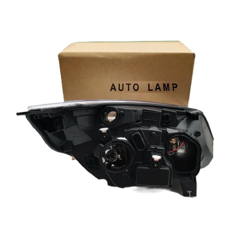 ไฟหน้า CHEVROLET COLORADO Z71 โปรเจคเตอร์ ปี2012-2016 (งานแท้ TYC) -ราคาต่อดวง-