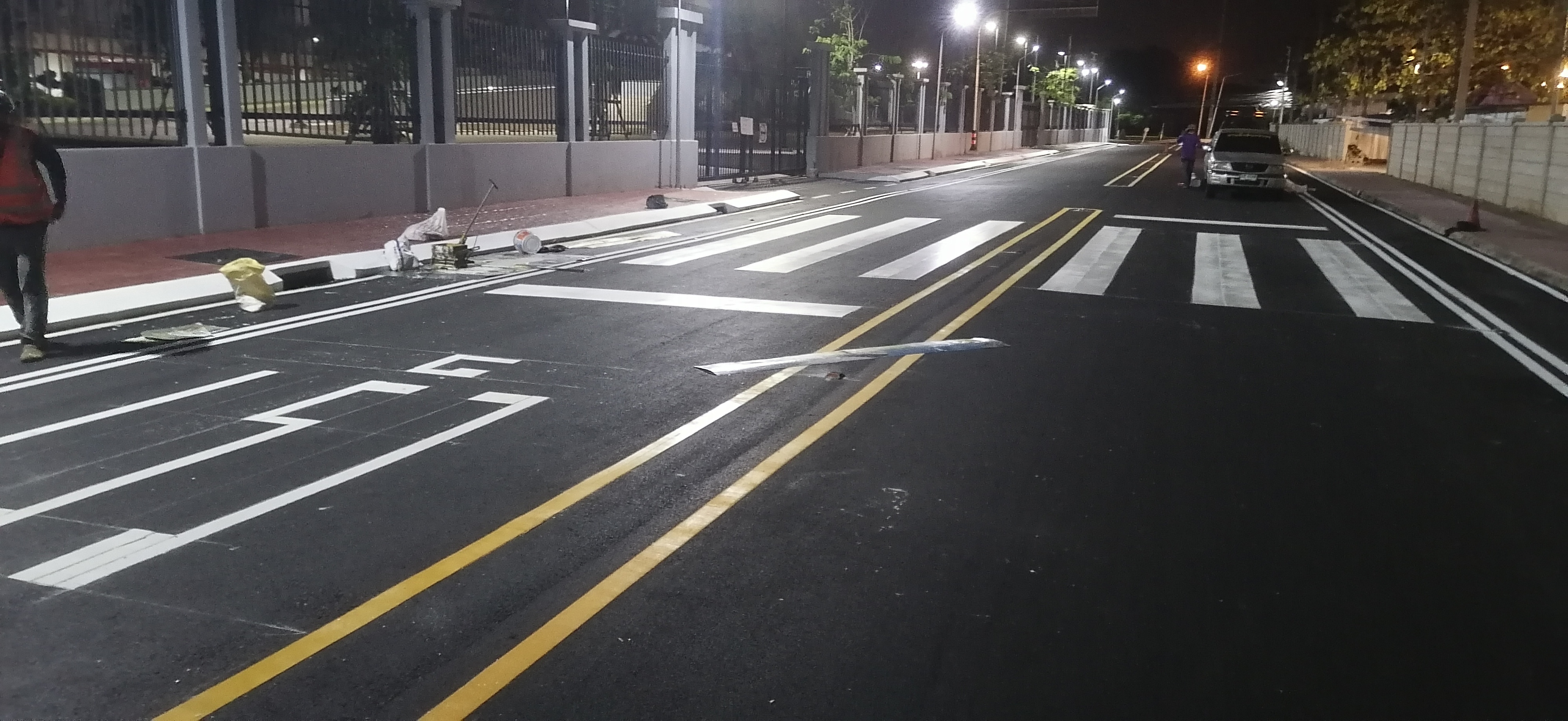 งานตีเส้นจราจร เลนจักรยาน ลู่วิ่งสีเทอร์โมพลาสติก