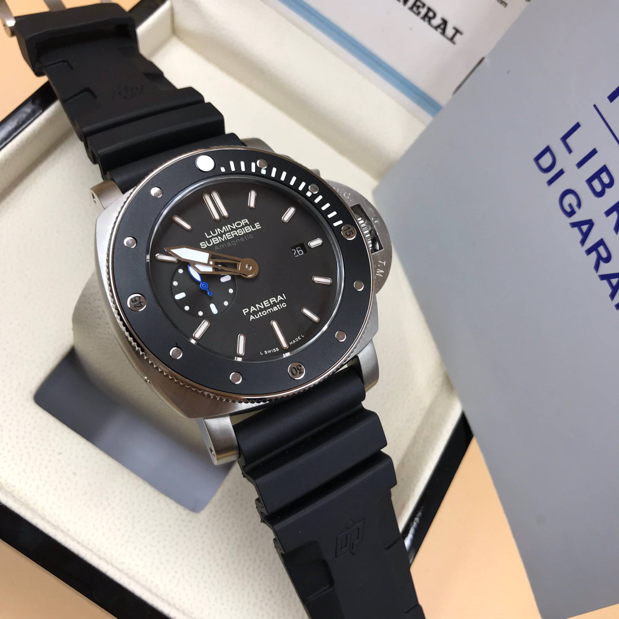นาฬิกา PANERAI Luminor Submersible 1950 ขอบดำ งาน Mirror