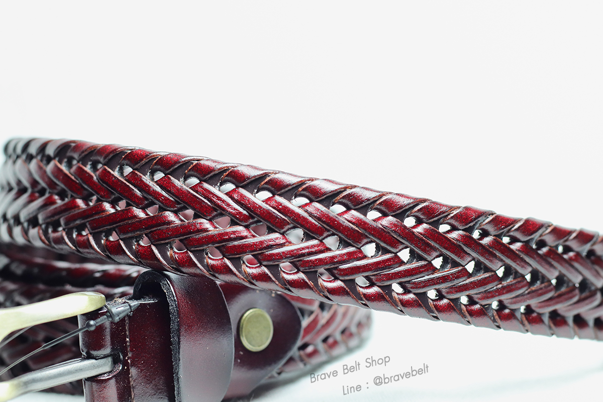 เข็มขัดผู้หญิงสีเลือดหมู ทรงแบบสาน