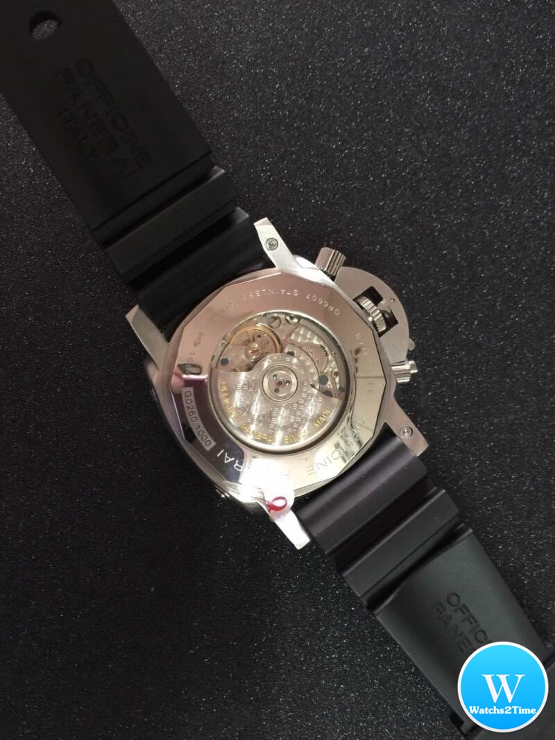 นาฬิกา Panerai Luminor Submersible