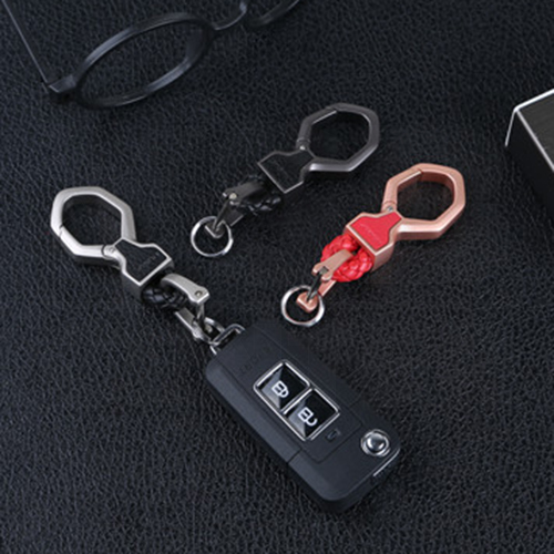 JOBON พวงกุญแจ พวงกุญแจรถยนต์ เกรดพรีเมี่ยม พร้อมตัวเปิดปิด ประดับด้วยหนัง ผลิตจากโลหะ