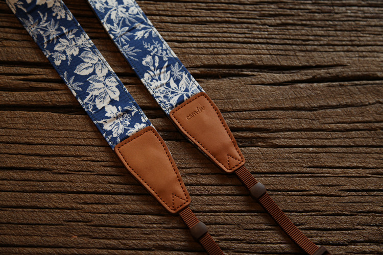 สายคล้องกล้อง สีพาสเทล