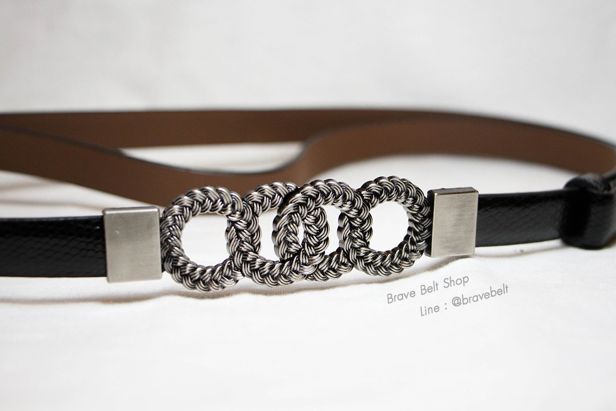 เข็มขัดปรับสายได้ รูปทรงหัวกลมคล้อง