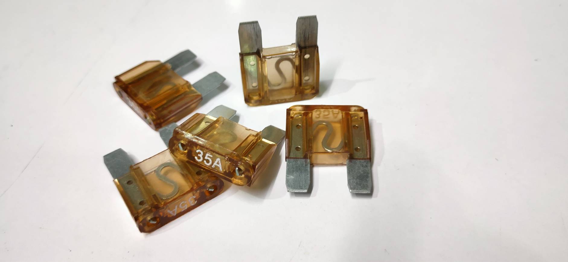 ฟิวส์แมกซี่ 35 แอมป์ Maxi Fuse สีน้ำตาลอ่อน