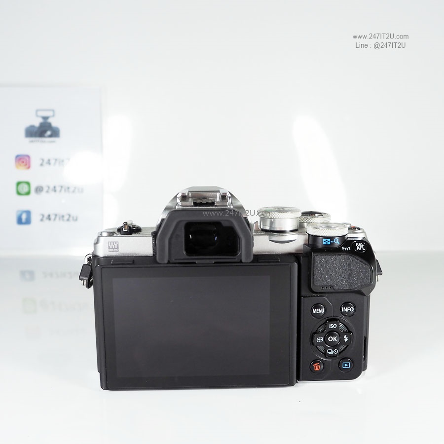 กล้อง Olympus OM-D E-M10 Mark III +เลนส์14-42mm ยกกล่อง Silver