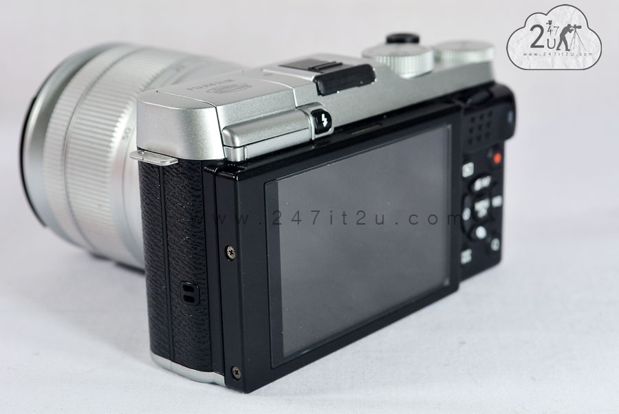 กล้อง Fujifilm XA2 + เลนส์ 16-50mm สีดำเงิน