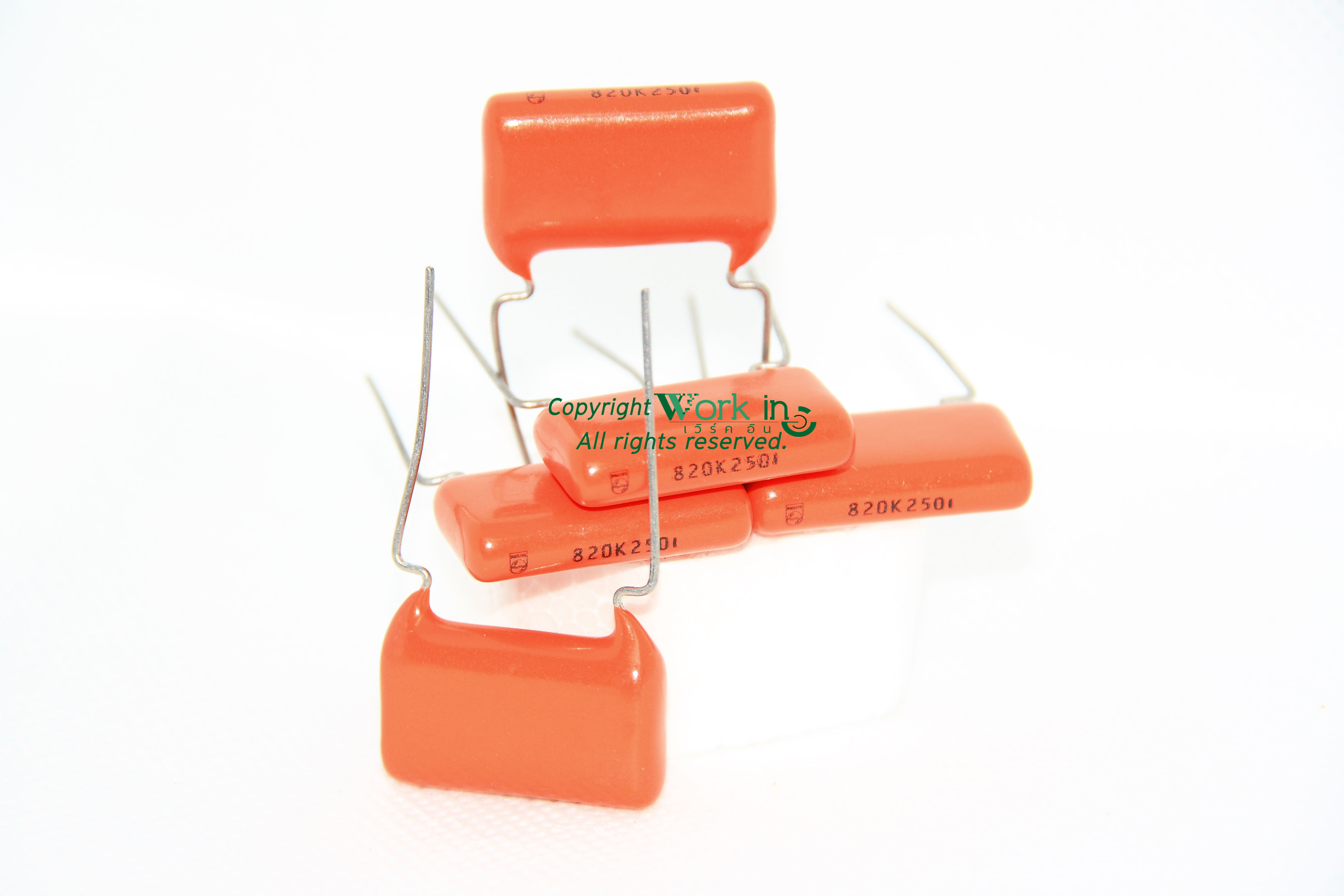 820nF 250V Polyester Capacitor