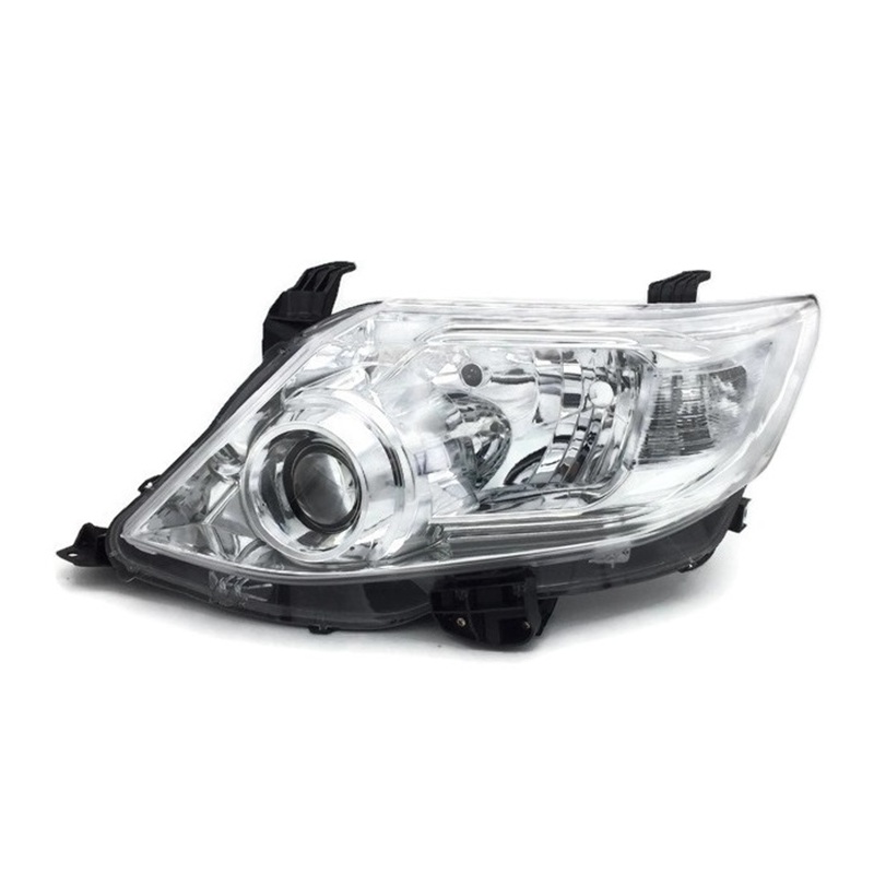 ไฟหน้า TOYOTA FORTUNER CHAMP(ฟอจูนเนอร์ แชมป์) โปรเจคเตอร์ หลอดฮาโลเจน โคมขาว ปี2012-2015 (งานO.E.M เทียบห้าง) -ราคาต่อดวง-