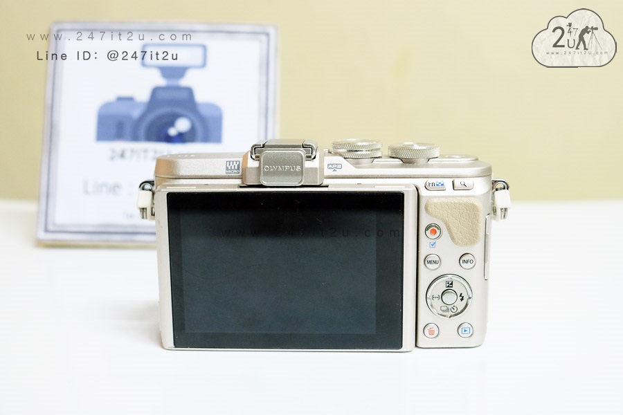 กล้อง Olympus E-PL8+ เลนส์ 14-42mm สีเงิน