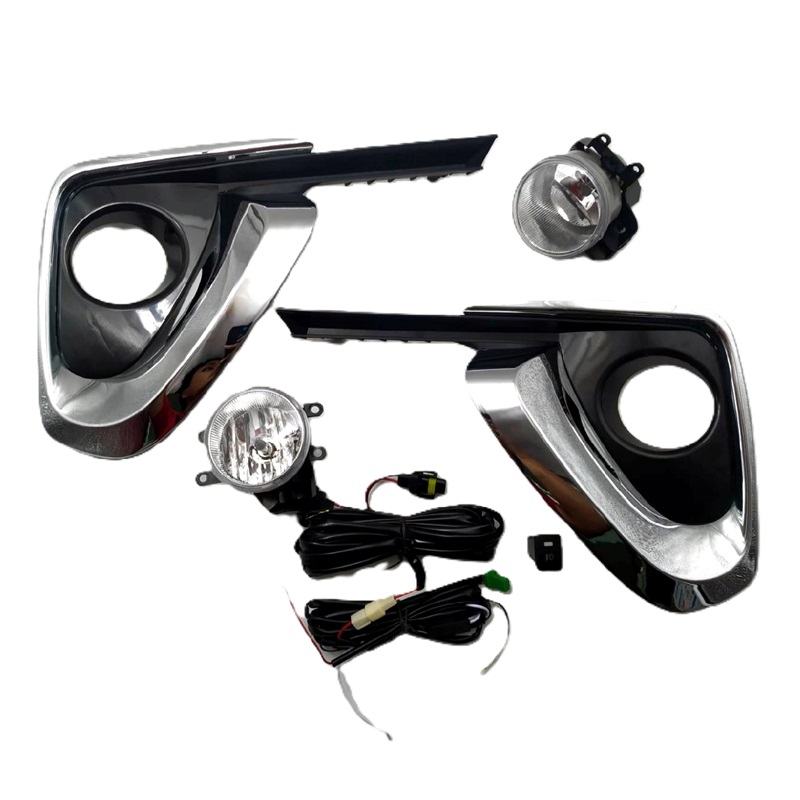 ไฟตัดหมอก/ไฟสปอร์ตไลท์ TOYOTA NEW FORTUNER (นิว ฟอจูนเนอร์) ฝาครอบชุบ ปี2015-2018 (ครบชุด) (รับประกัน 6เดือน) (TY661)