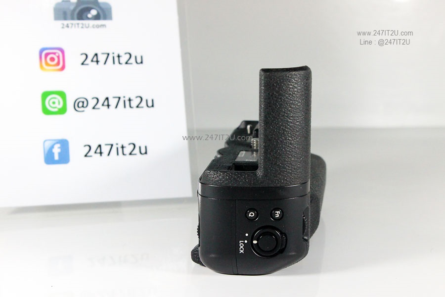 Fujifilm VPB-XT2 Battery Grip For Fujifilm X-T2 ของแท้ สีดำ