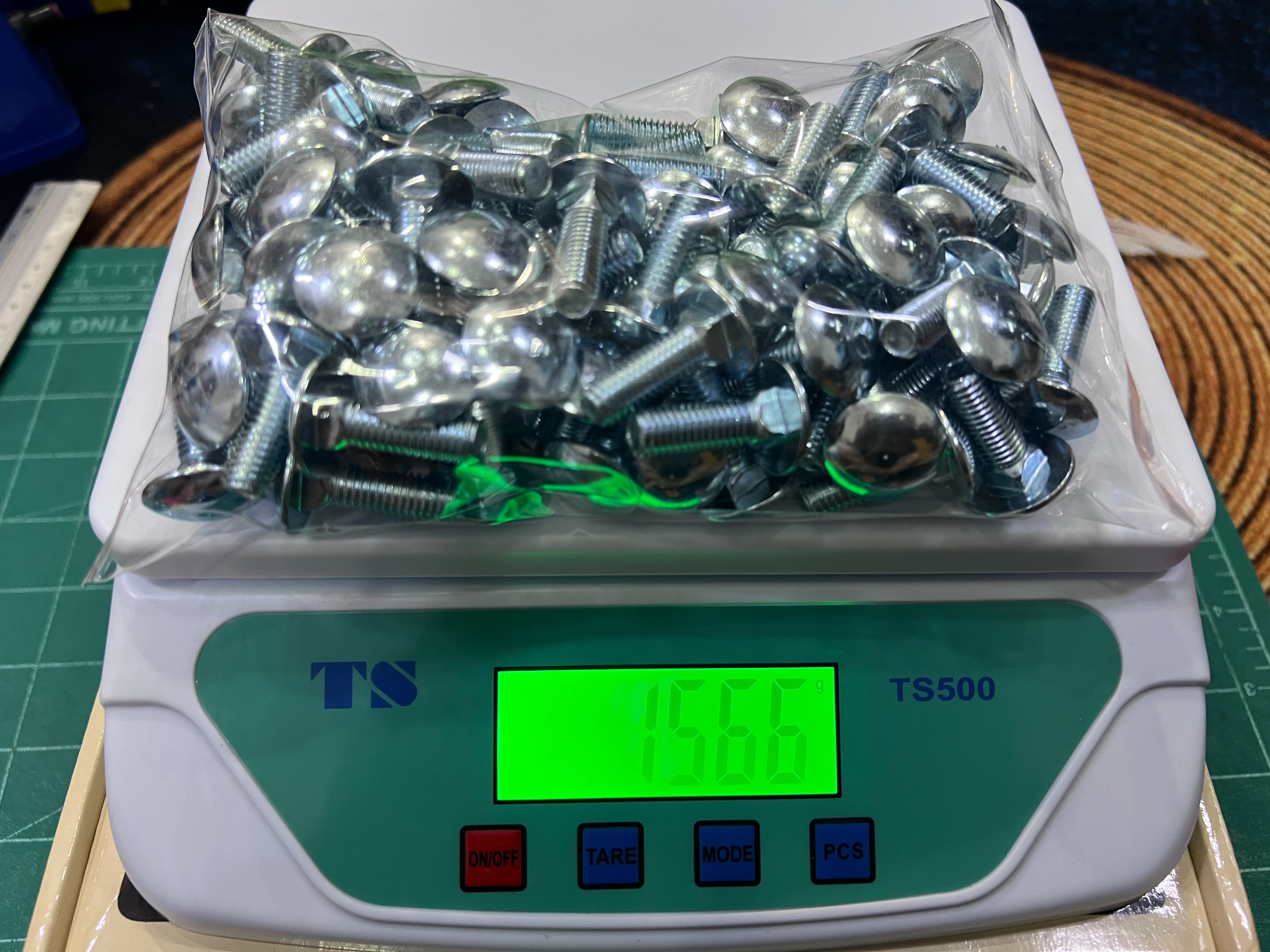 10 ชิ้น M8-1.25 x 25 มิล สกรูหัวกลมคอเหลี่ยม ระบบมิล ชุบขาว Carriage Bolts